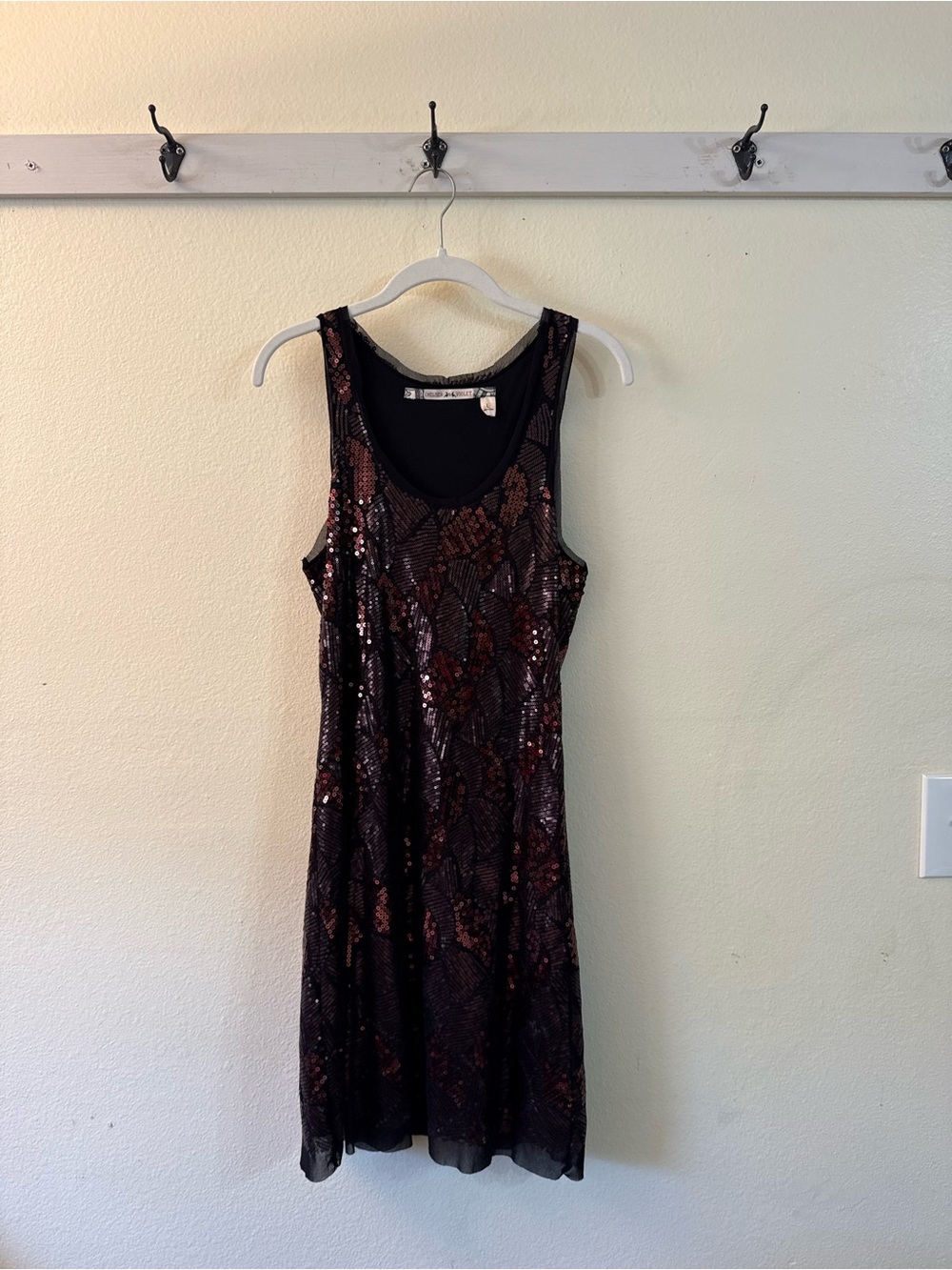 Chelsea & Violet Black and Burgundy Sequin Mini Dress